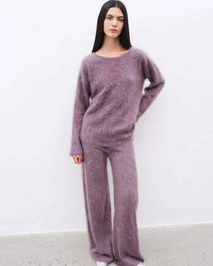 100% Cashmere Crewneck Sweater & Straight-Leg Knit Pants Set | Hand-Brushed
