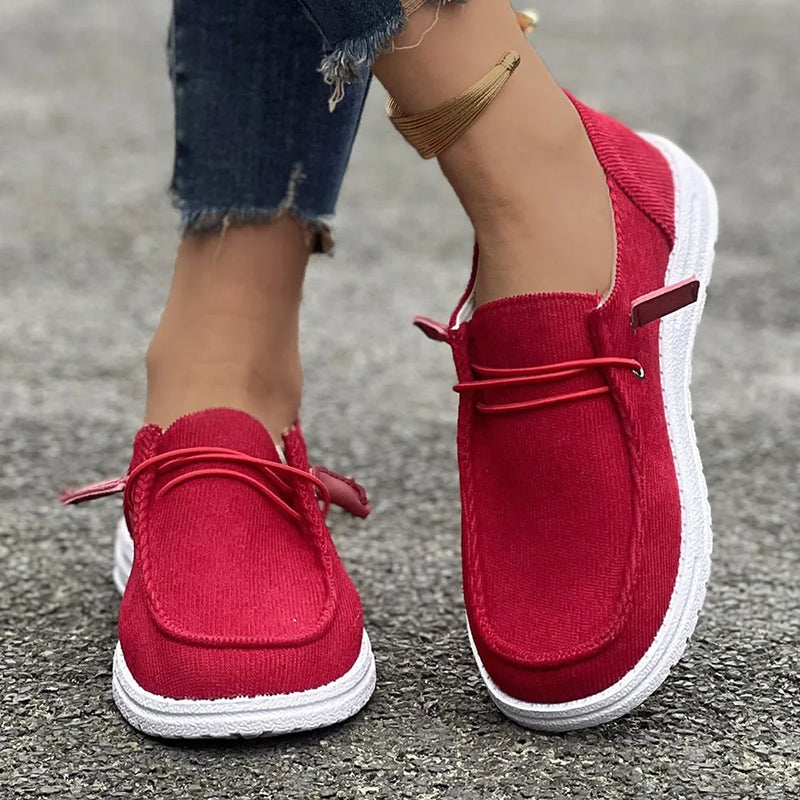 Women's round toe flat slip-ons