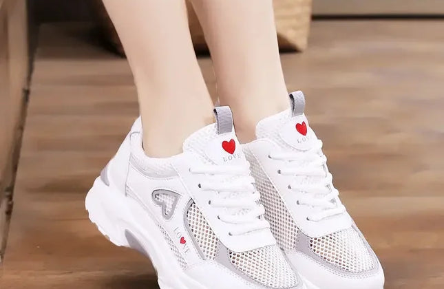 Women Shoes Heart-Shaped Platform Sneakers Woman Walking Sports-Shoes Breathable