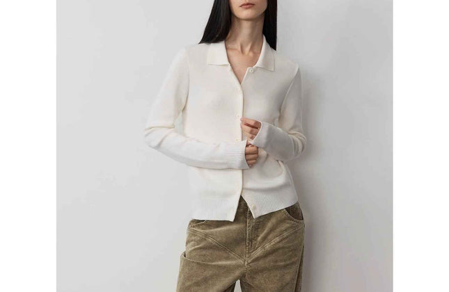 Ensemble cardigan col roulé et pantalon tricot coupe droite en laine mérinos Yangtsé