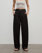 XS (2) / أسود / Adults